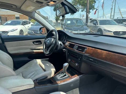 Used 2011 BMW 328i Sedan RWD image 10