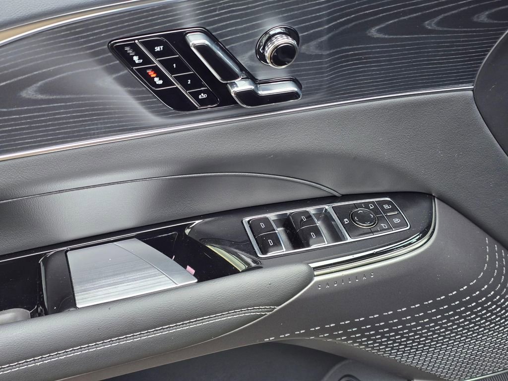 New 2026 Cadillac Lyriq Sport image 23