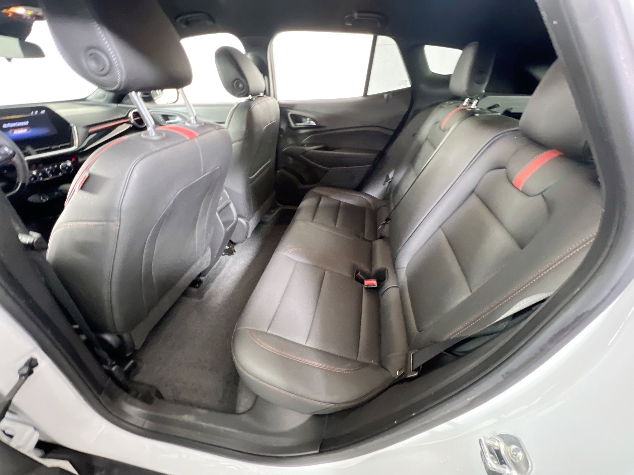 Used 2025 Chevrolet Trax RS w/ Driver Confidence Package image 23