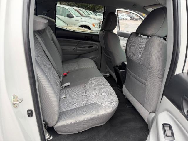 Used 2015 Toyota Tacoma 4x4 Double Cab w/ TRD Off-Road Package image 31