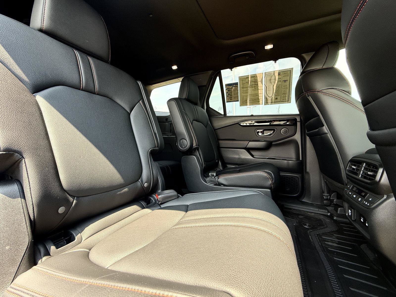 Used 2026 Honda Pilot TrailSport image 24