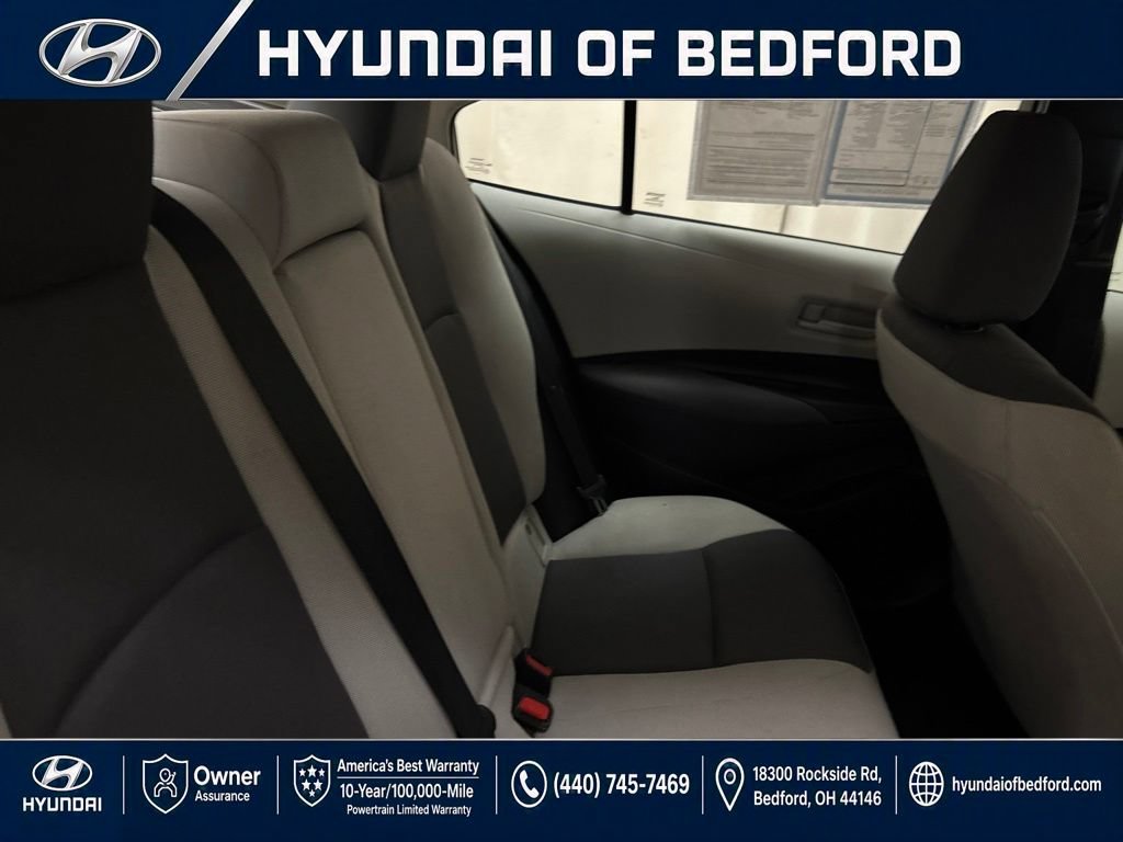 Used 2025 Toyota Corolla LE FWD image 23