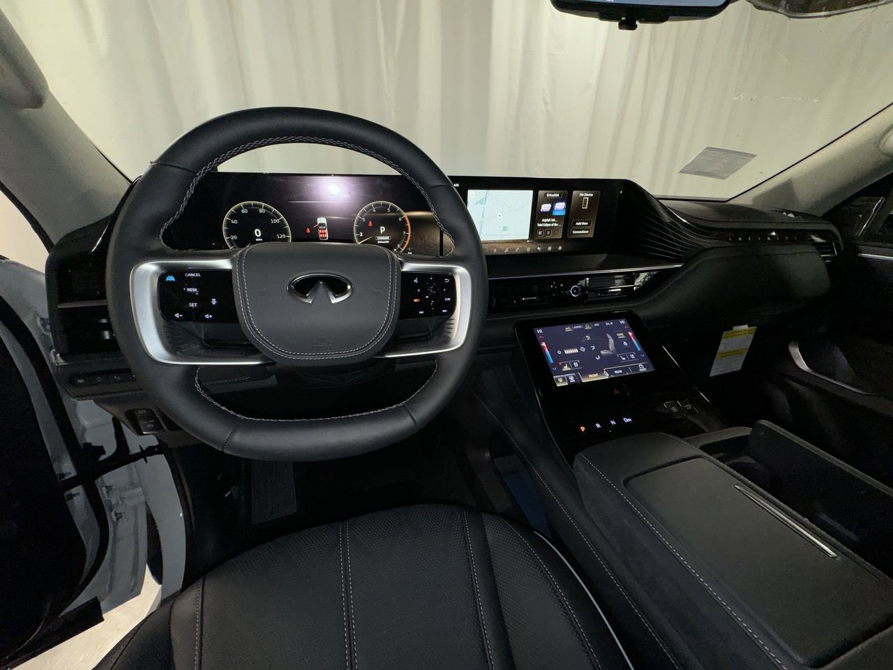 New 2025 INFINITI QX80 Sensory AWD/4WD image 12