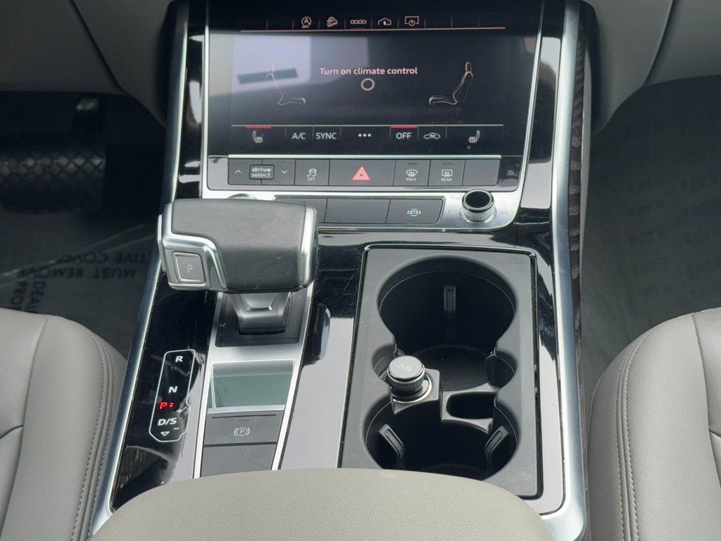 Used 2021 Audi Q7 3.0T Premium Plus image 15