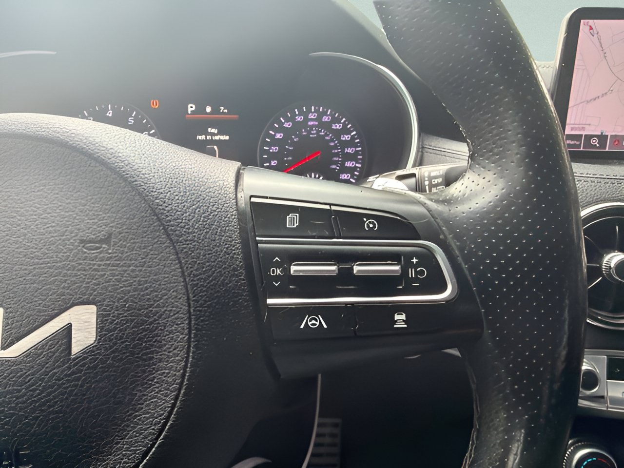 Used 2022 Kia Stinger GT-Line w/ Sun & Sound Package RWD image 24