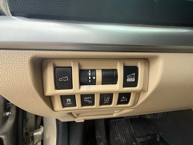 Used 2019 Subaru Outback 2.5i Limited image 11