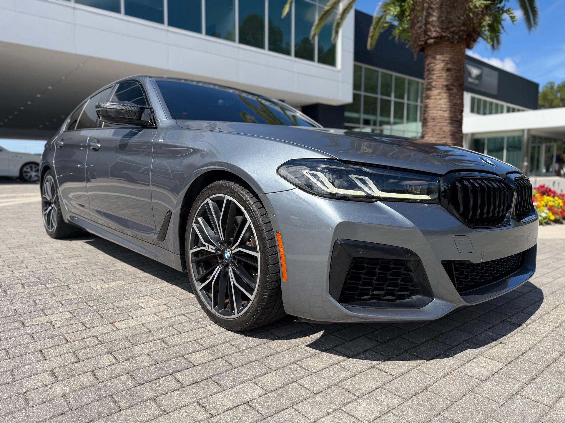 Used 2021 BMW 540i w/ M Sport Package RWD image 9
