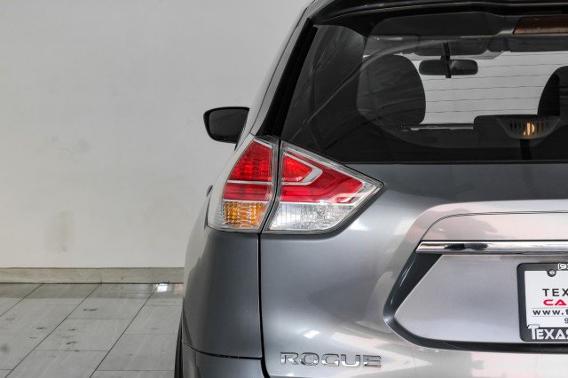 Used 2016 Nissan Rogue S AWD/4WD image 44