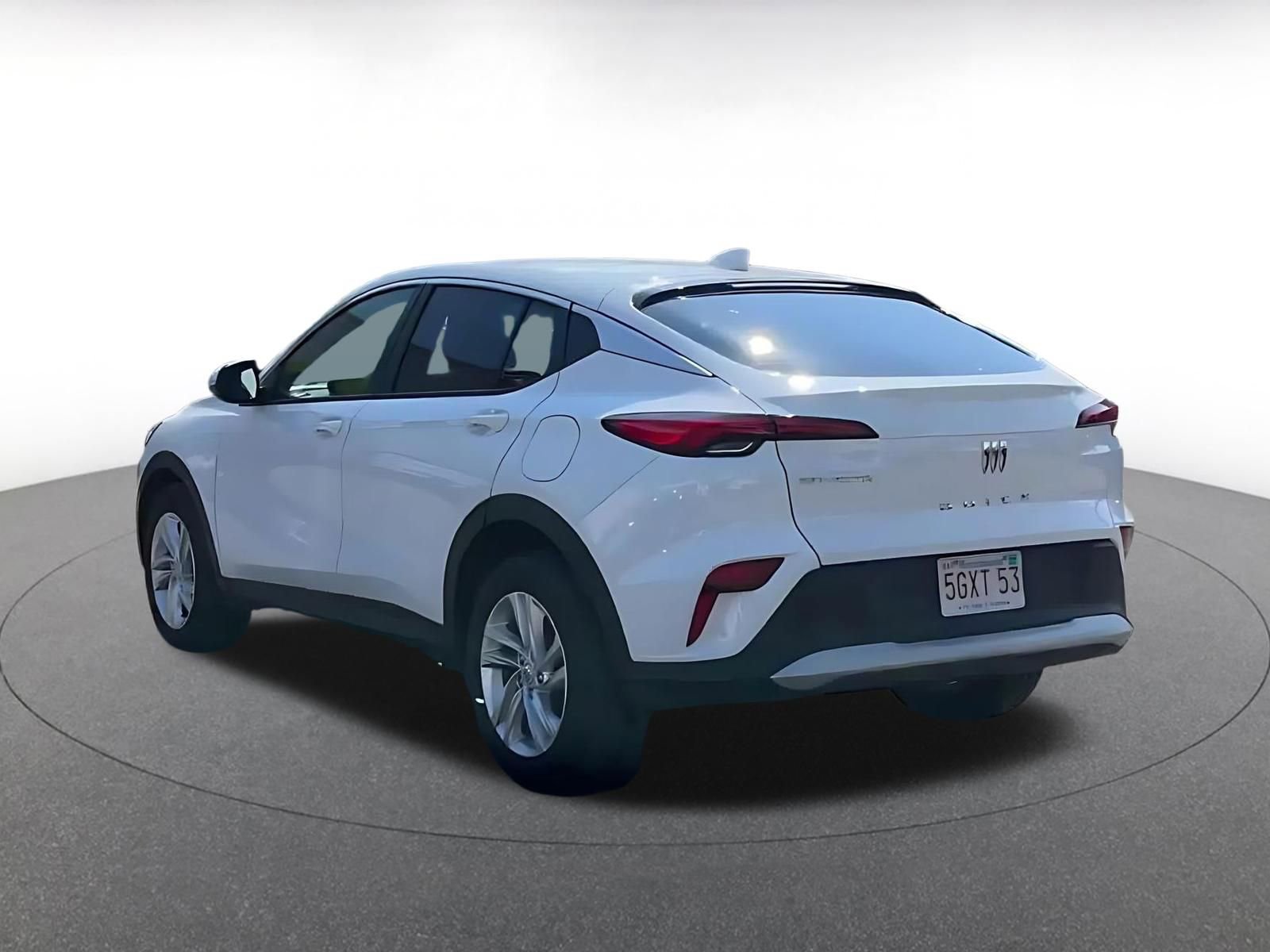 Used 2025 Buick Envista Preferred image 10