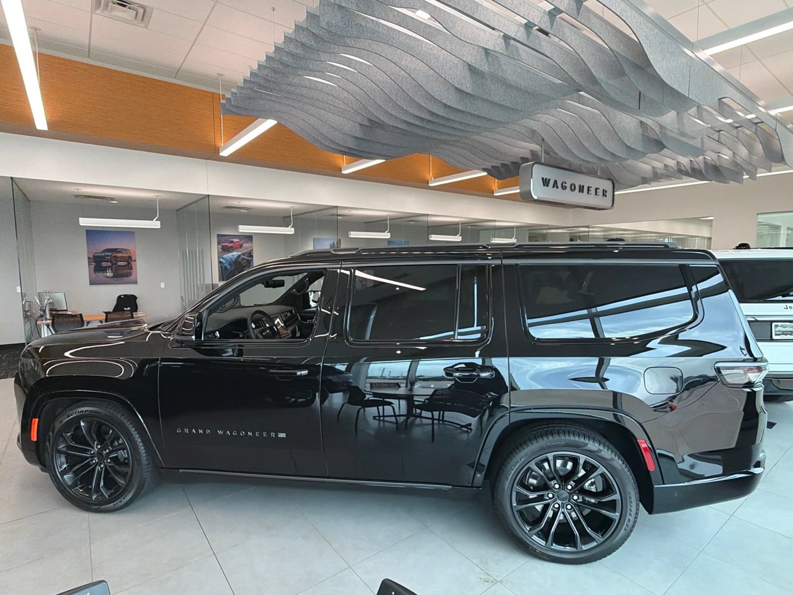New 2026 Jeep Grand Wagoneer Summit w/ Premium Group III AWD/4WD image 4