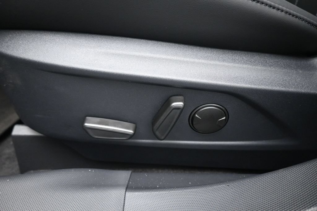 New 2026 Ford Mustang Mach-E Select RWD image 10