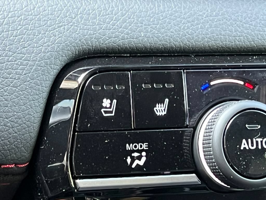 New 2026 Honda Pilot Black Edition image 32
