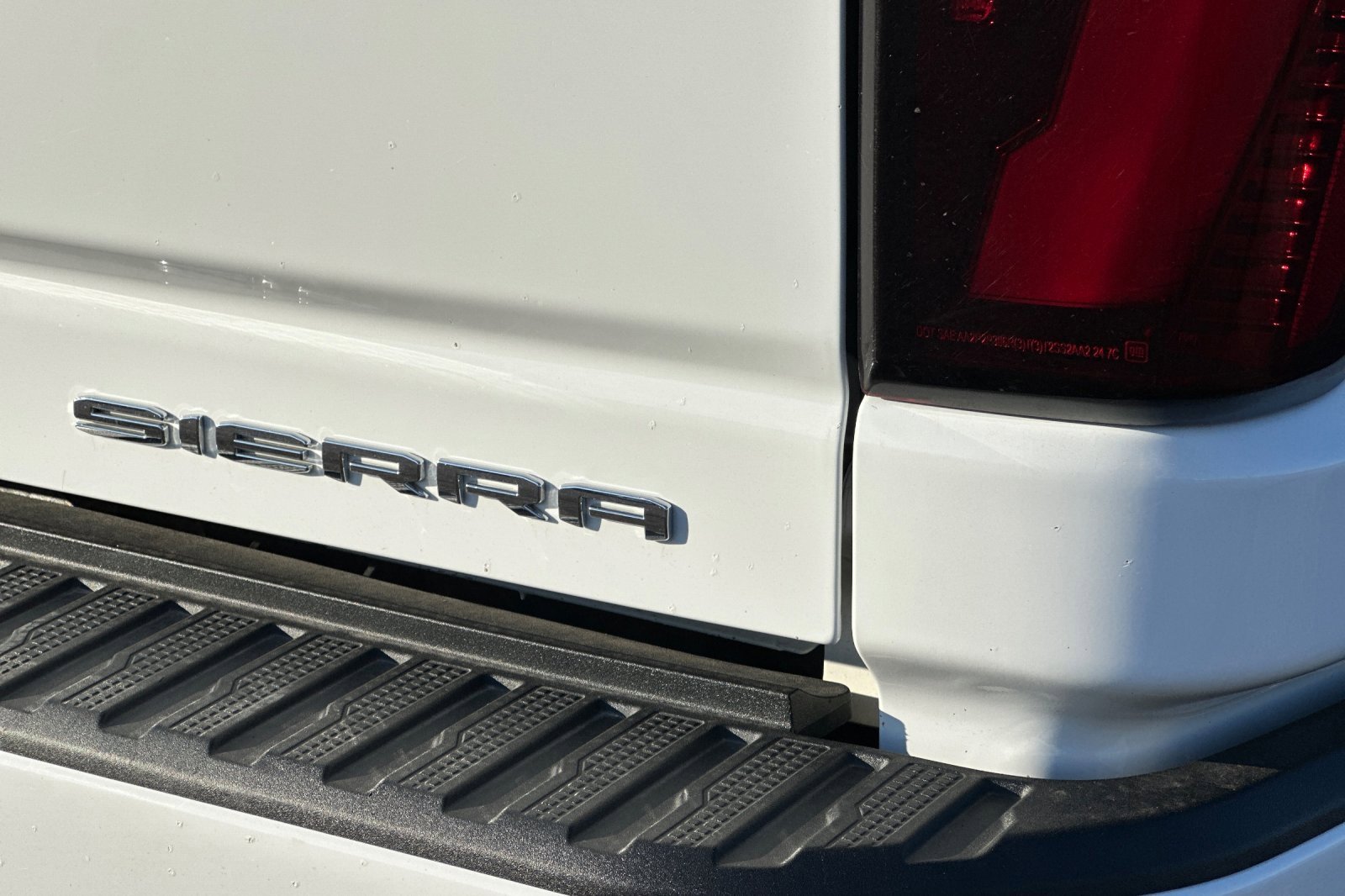 Used 2024 GMC Sierra 3500 Denali w/ Denali Reserve Package image 49