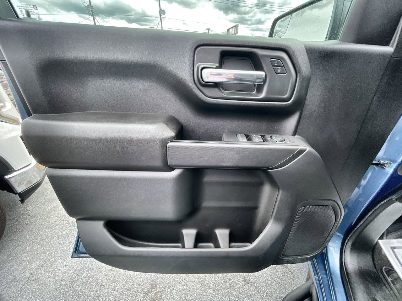Used 2024 Chevrolet Silverado 1500 Custom RWD image 22