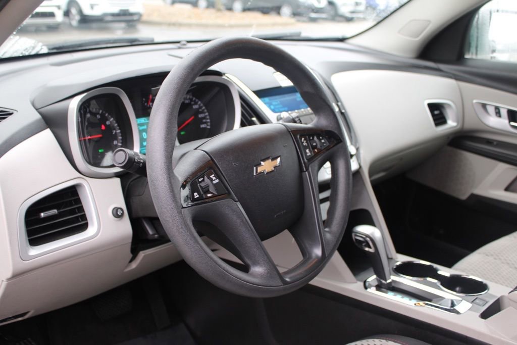 Used 2014 Chevrolet Equinox LS image 16