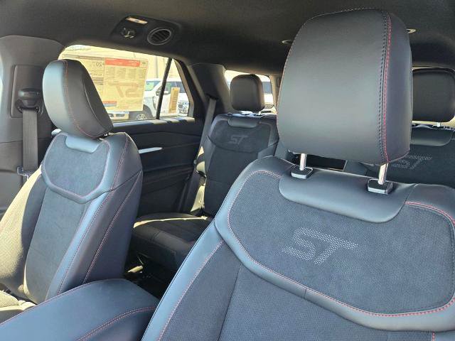 New 2026 Ford Explorer ST AWD/4WD image 35