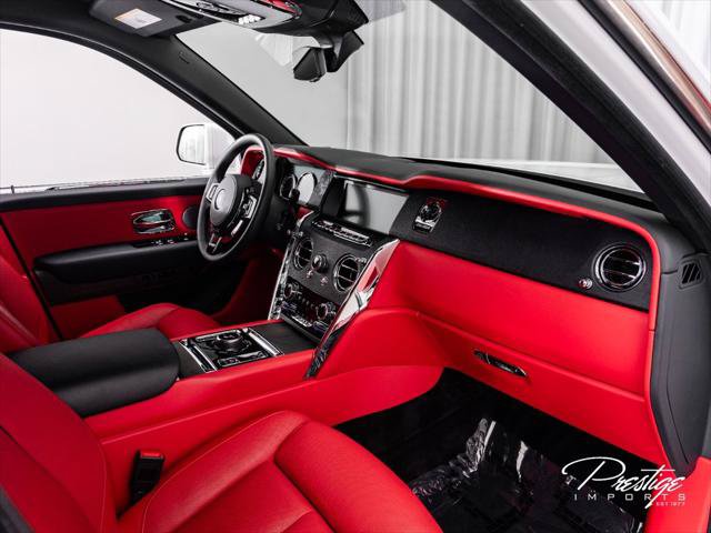 Used 2022 Rolls-Royce Cullinan AWD/4WD image 38