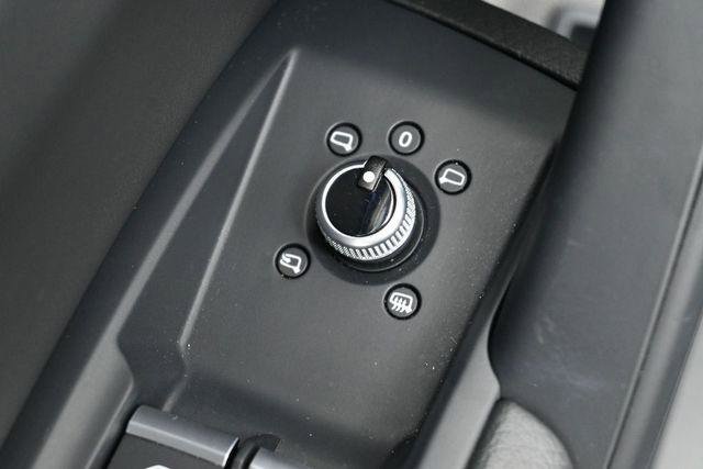 Used 2022 Audi Q5 2.0T Premium w/ Convenience Package AWD/4WD image 12