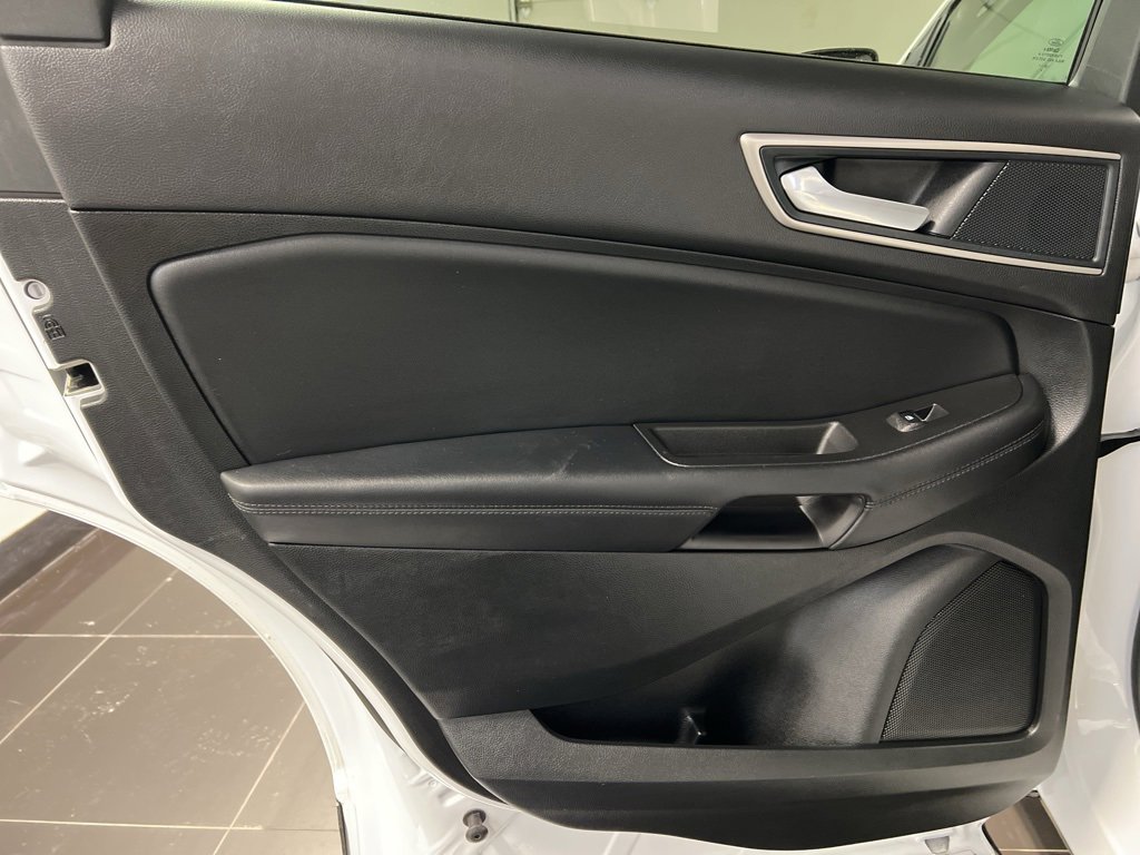 Certified 2024 Ford Edge SEL w/ Convenience Package image 31