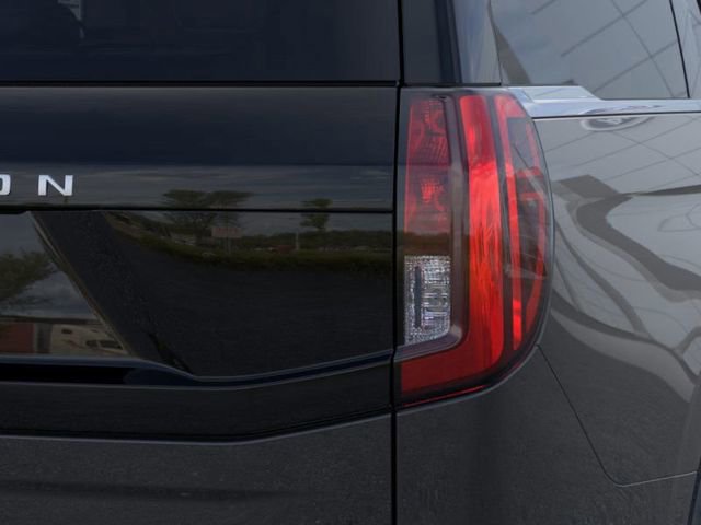 New 2025 Ford Expedition Active image 24