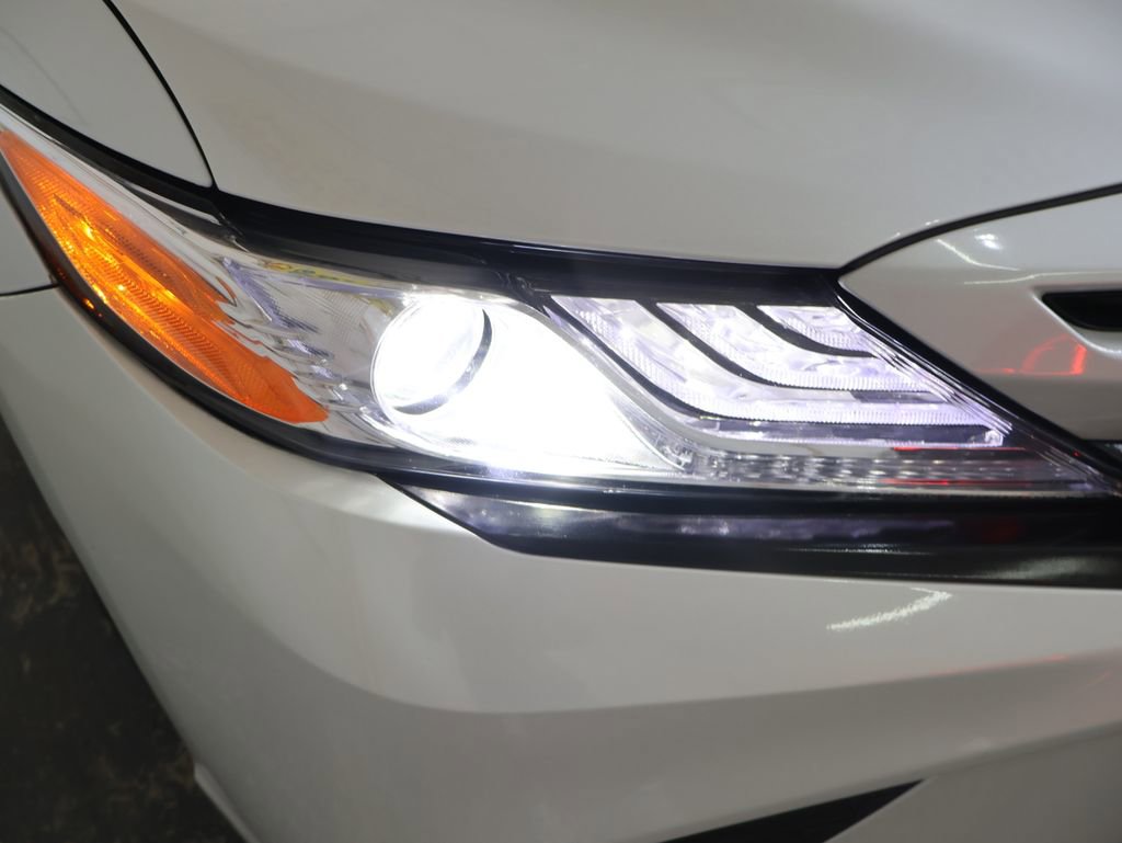 Used 2020 Toyota Camry XSE w/ Carpet Mat Package FWD image 25