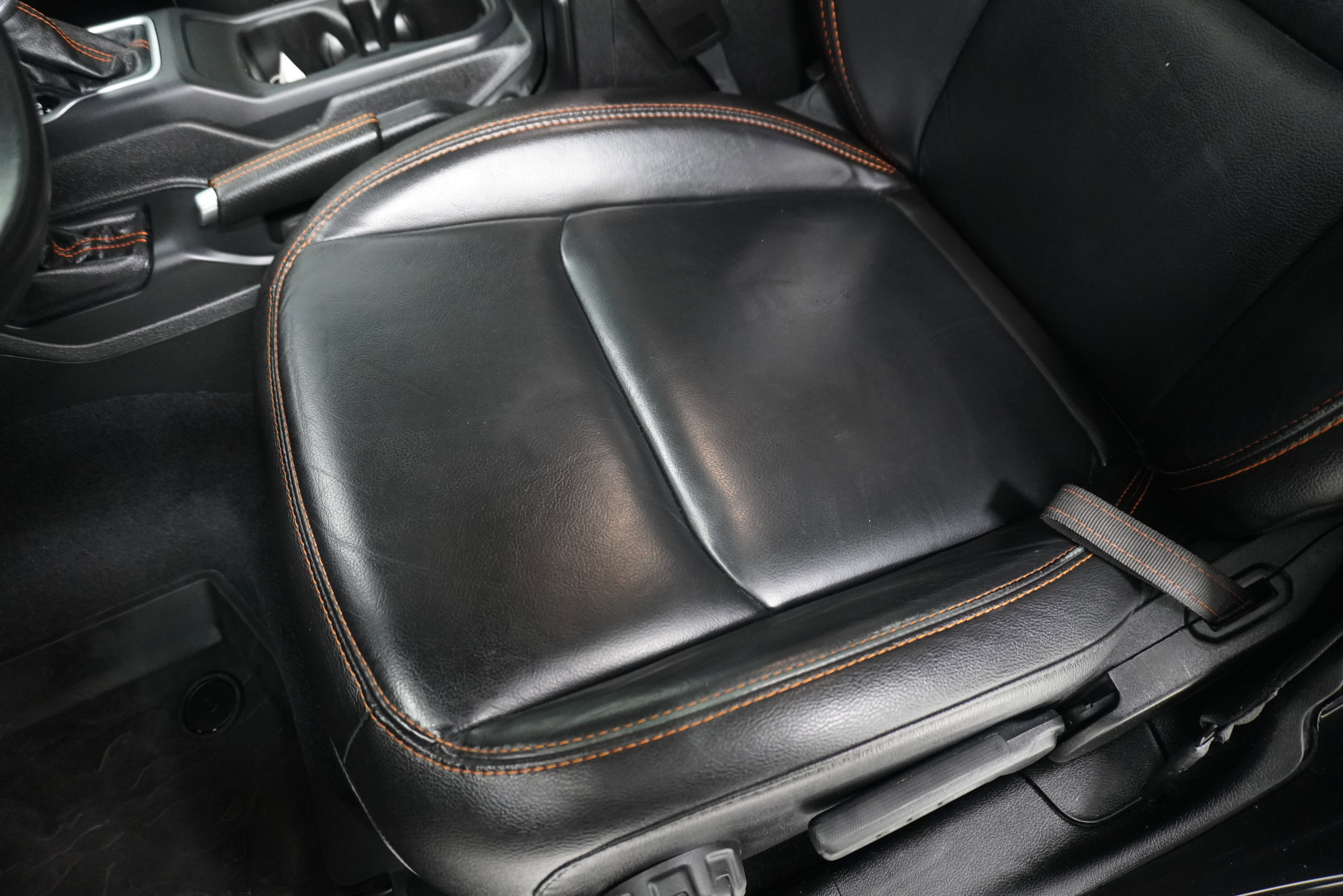 Used 2023 Jeep Gladiator Mojave w/ LED Lighting Group image 11