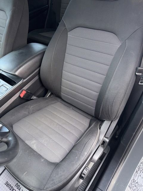 Used 2021 Ford Edge SE image 12