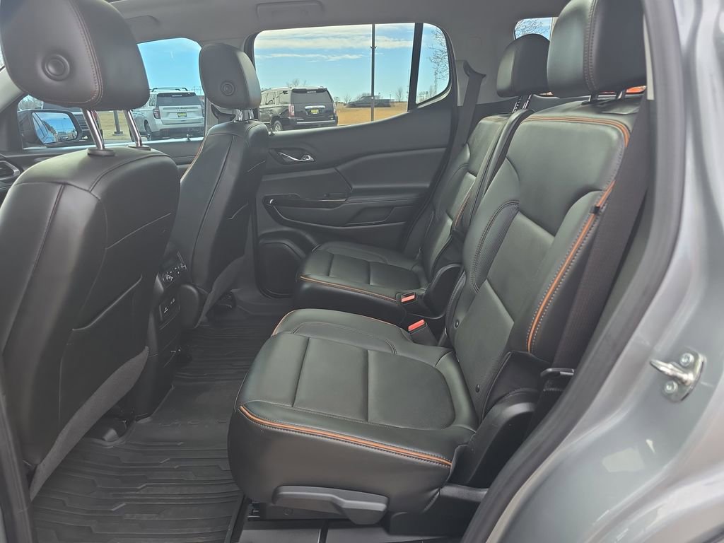 Used 2023 GMC Acadia AT4 w/ Technology Package image 26