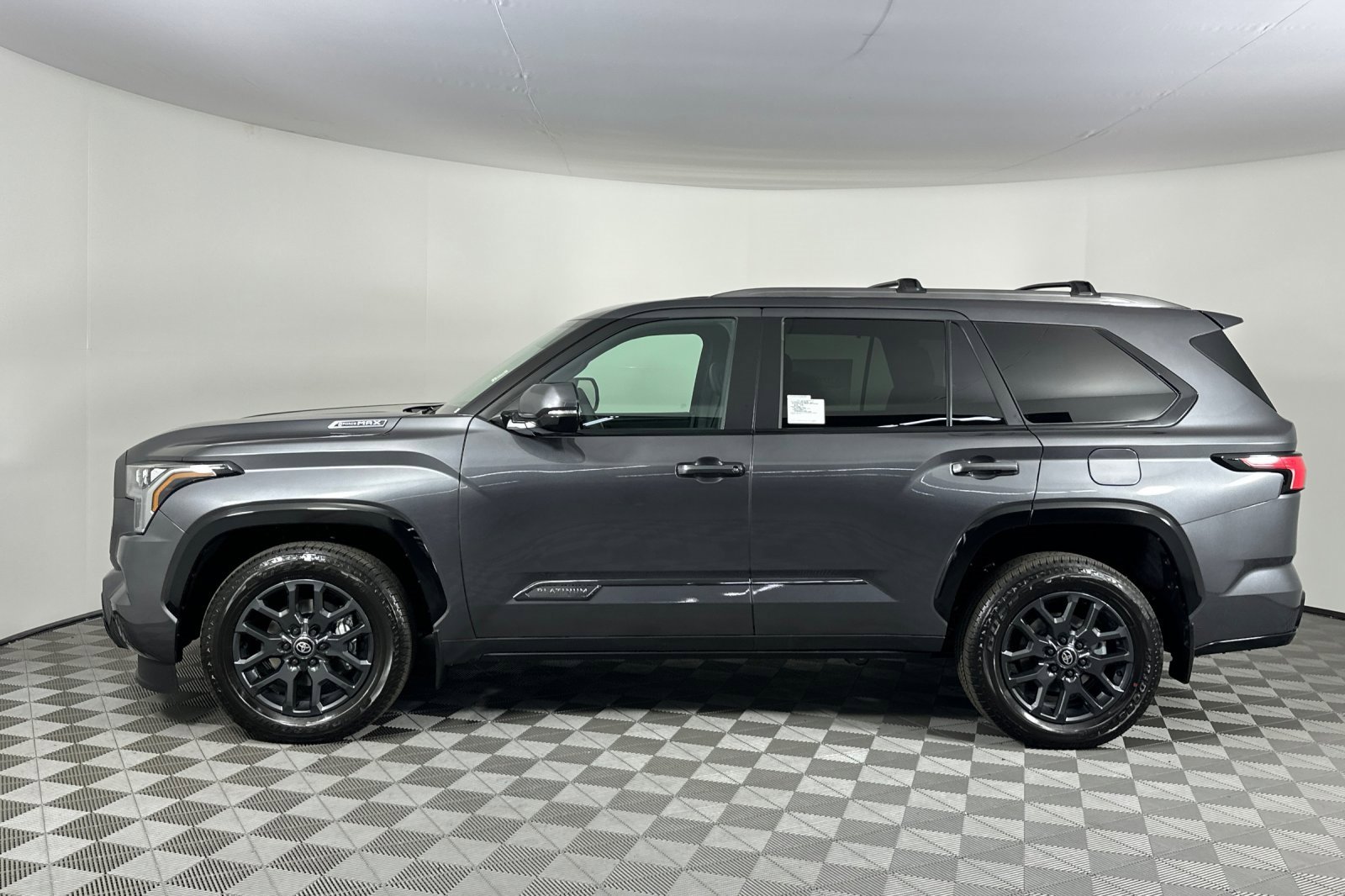 New 2026 Toyota Sequoia Platinum image 7