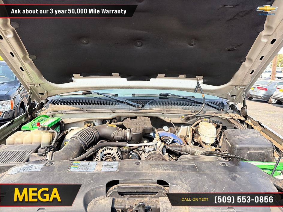 Used 2004 Chevrolet Silverado 2500 LT w/ Skid Plate Package AWD/4WD image 27