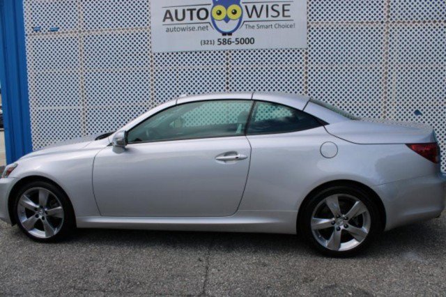 Used 2011 Lexus IS 250C image 12