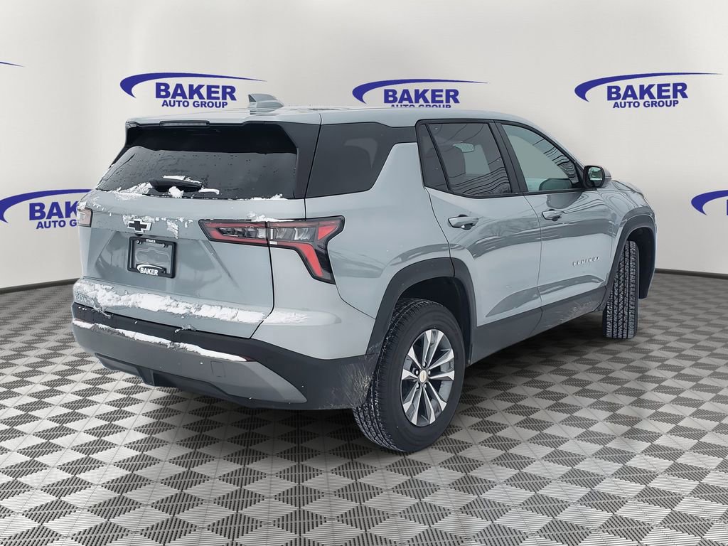 New 2026 Chevrolet Equinox LT image 2