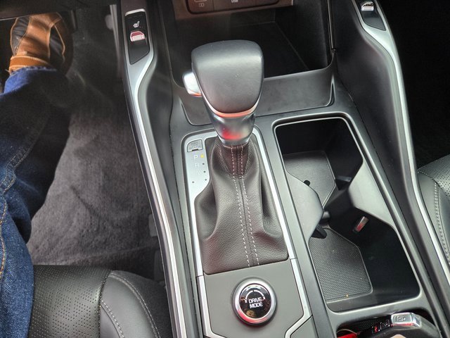 Used 2021 Kia Sorento S image 11