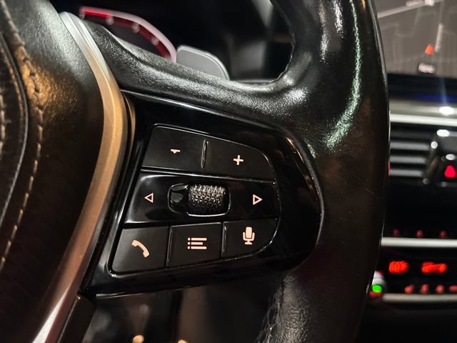 Used 2021 BMW 530i w/ Convenience Package RWD image 16