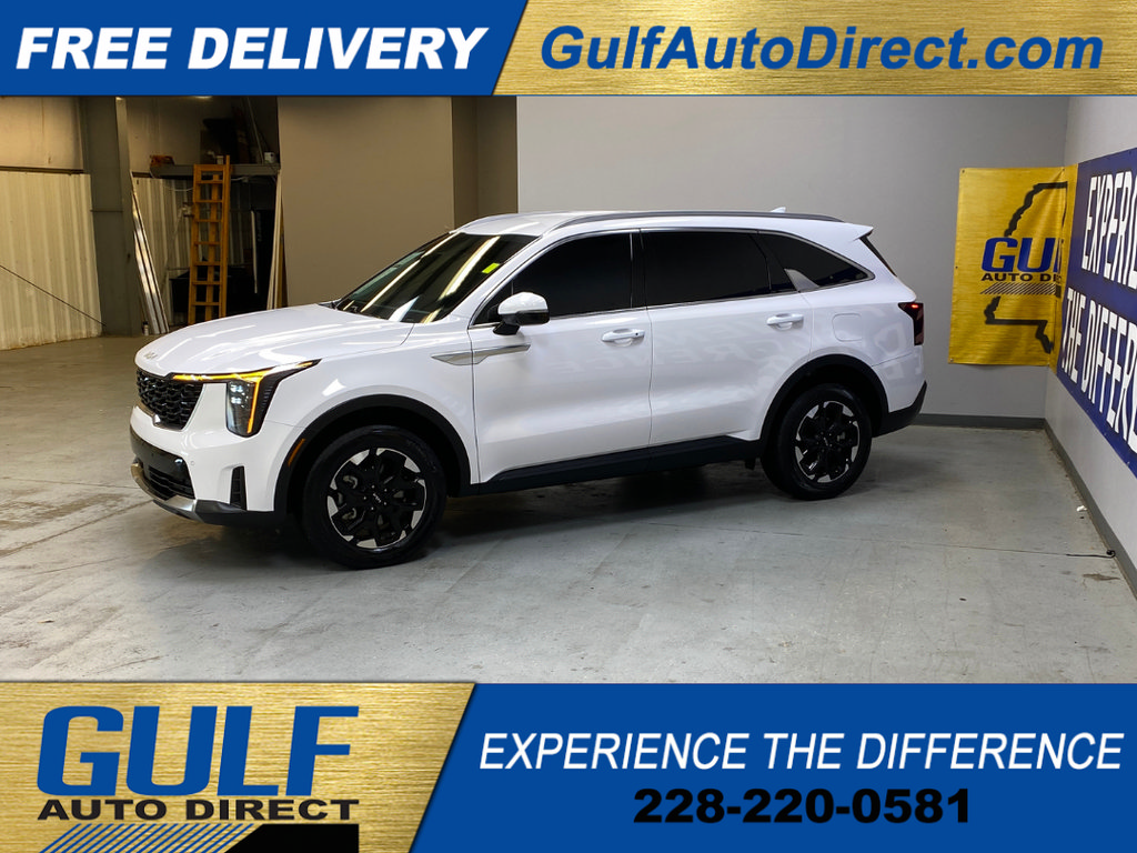 Used 2025 Kia Sorento S AWD/4WD image 5