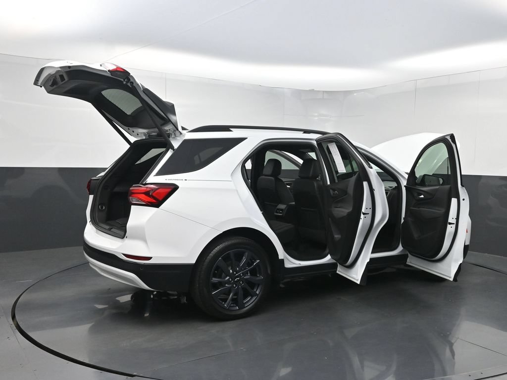 Used 2024 Chevrolet Equinox RS FWD image 36