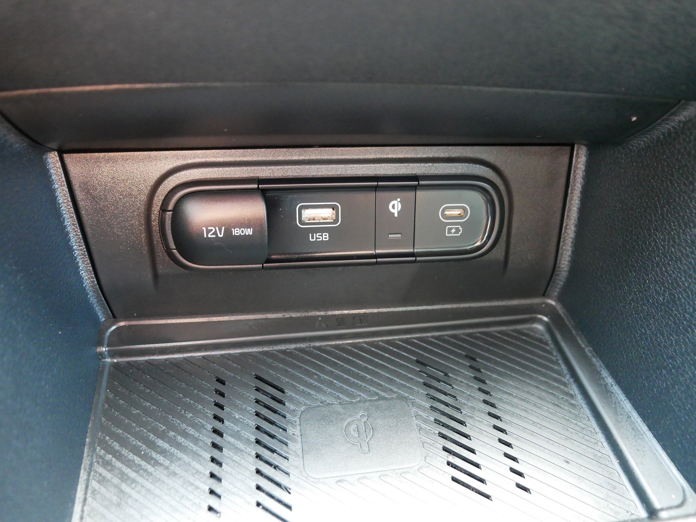 Certified 2023 Kia Sportage X-Line w/ X-Line Premium Package image 32