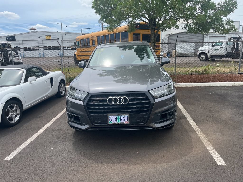 Used 2019 Audi Q7 3.0T Prestige w/ Prestige Package AWD/4WD image 1