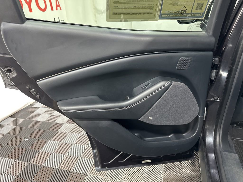 Used 2021 Ford Mustang Mach-E Premium image 17