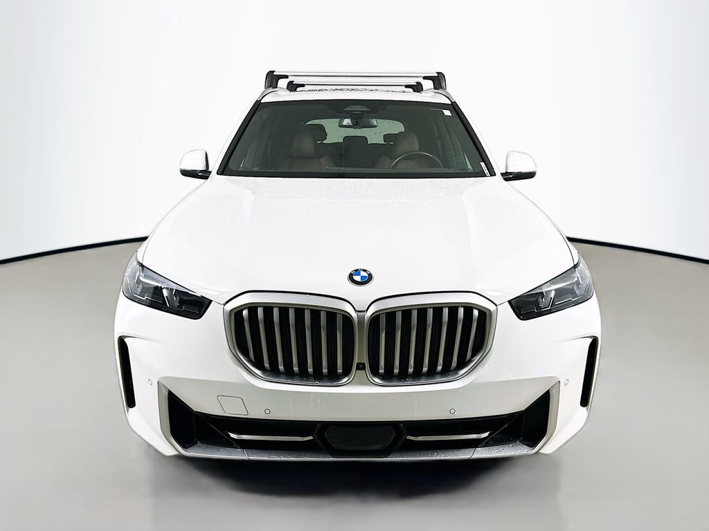 Used 2024 BMW X5 xDrive40i w/ Parking Assistance Package video 2