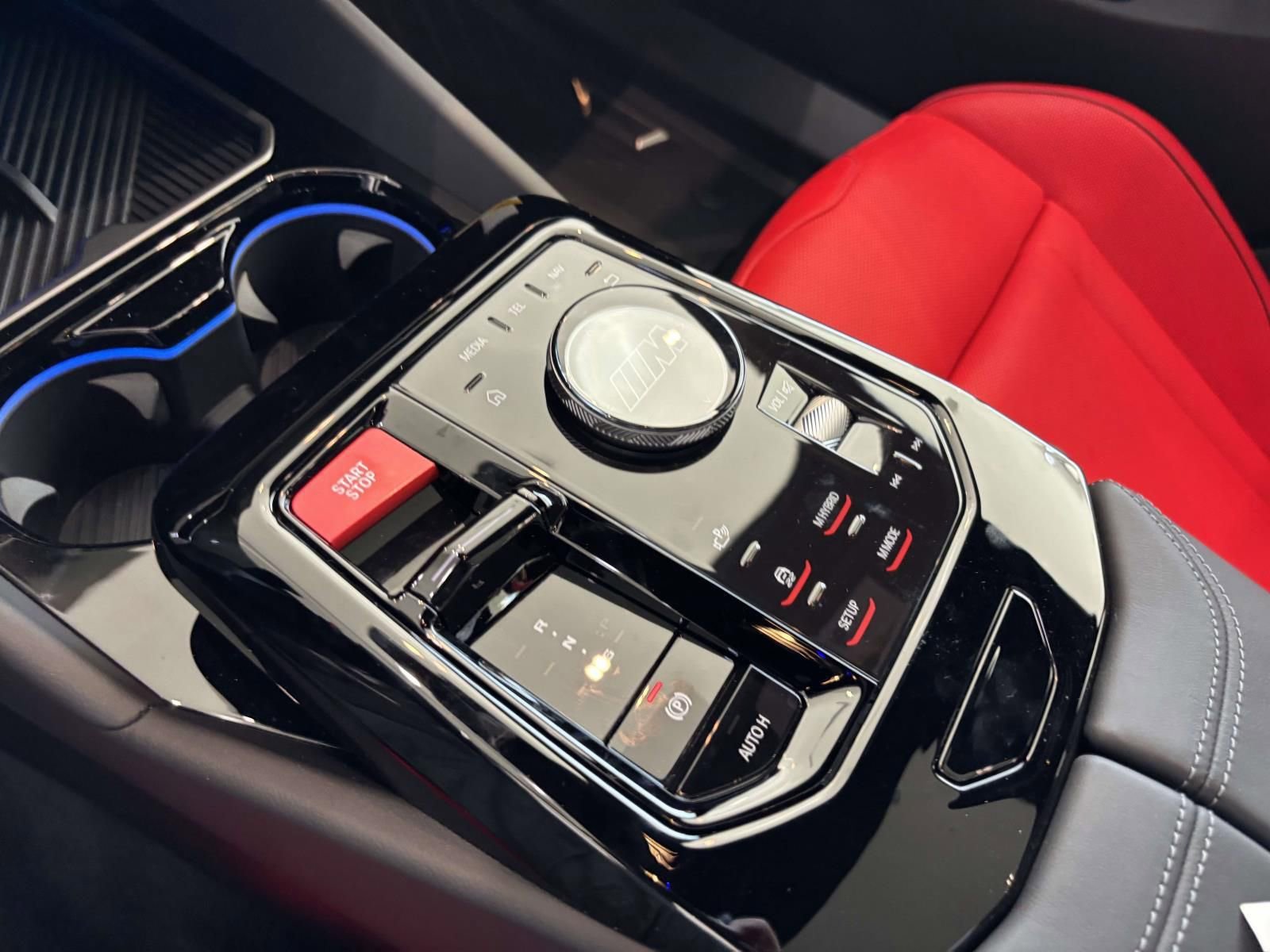 New 2026 BMW M5 w/ Executive Package AWD/4WD image 22