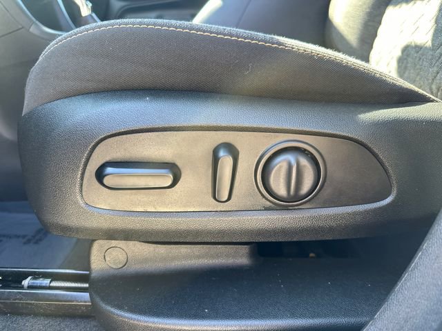 Used 2024 Chevrolet Equinox LT image 30