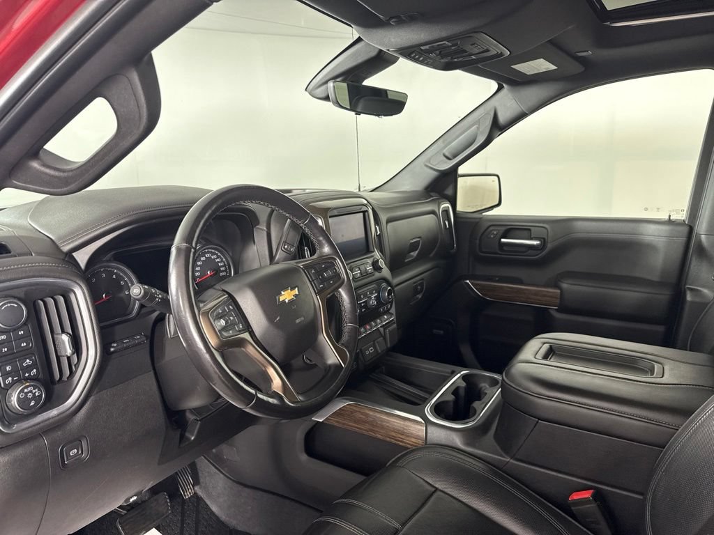 Used 2019 Chevrolet Silverado 1500 High Country w/ High Country Premium Package AWD/4WD image 18