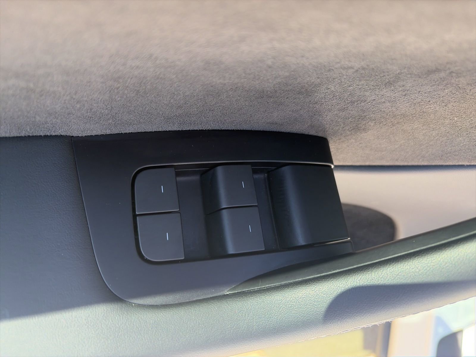 Used 2023 Tesla Model Y Long Range image 13