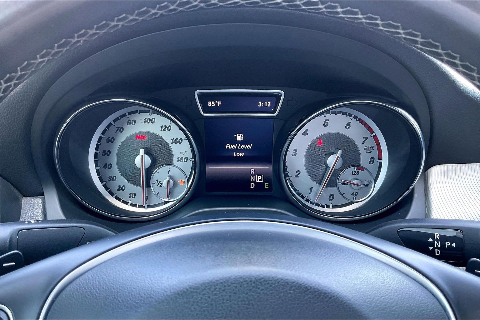 Used 2015 Mercedes-Benz CLA 250 image 24
