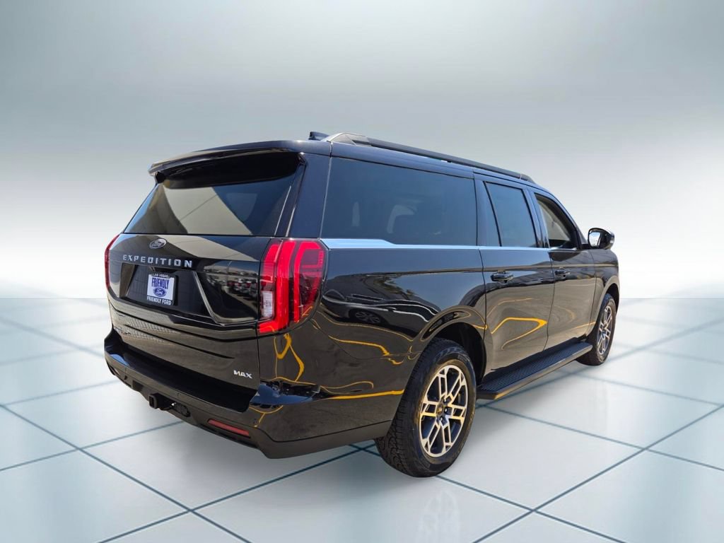 New 2026 Ford Expedition Max Active AWD/4WD image 3