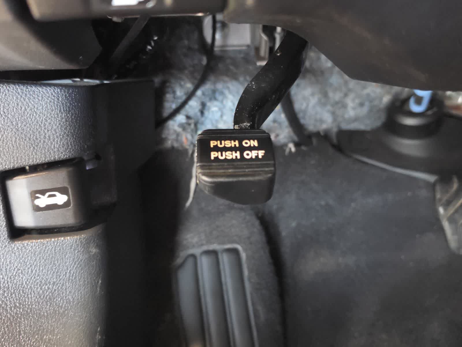 Used 2023 Nissan Altima 2.5 SR FWD image 19