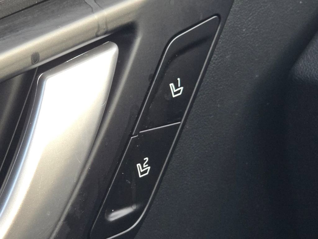 Used 2023 Kia EV6 Wind w/ Wind Technology Package image 26