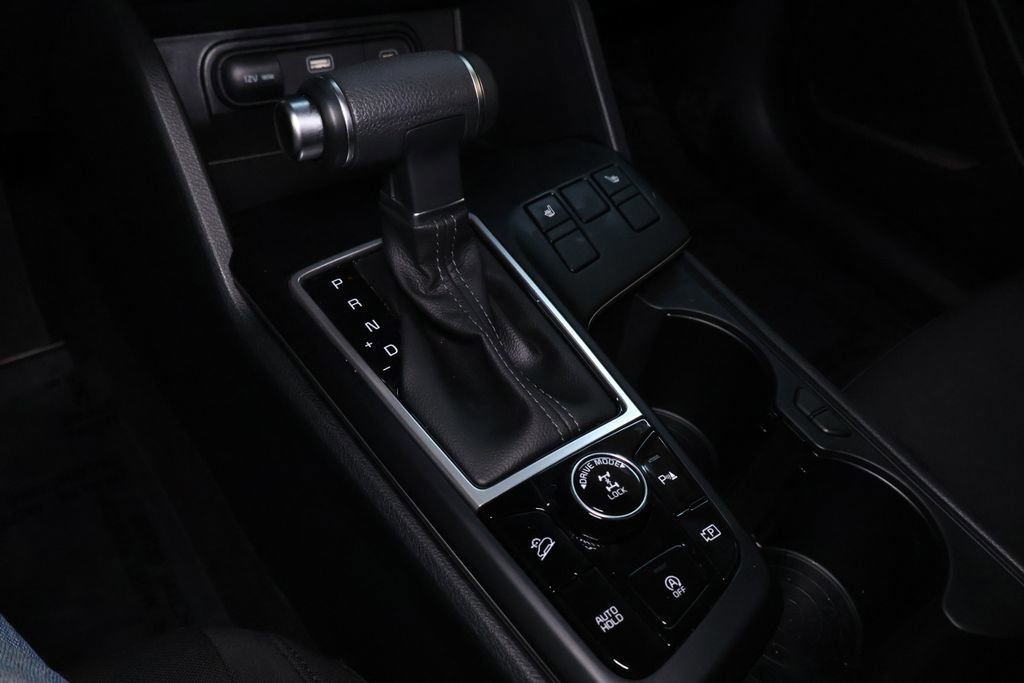 Used 2024 Kia Sportage LX image 30