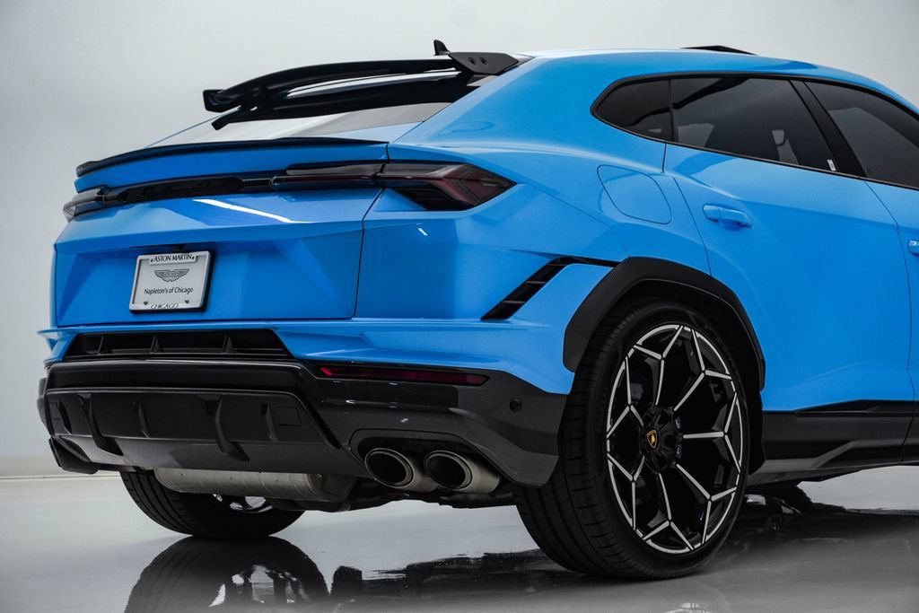 Used 2024 Lamborghini Urus Performante AWD/4WD image 13